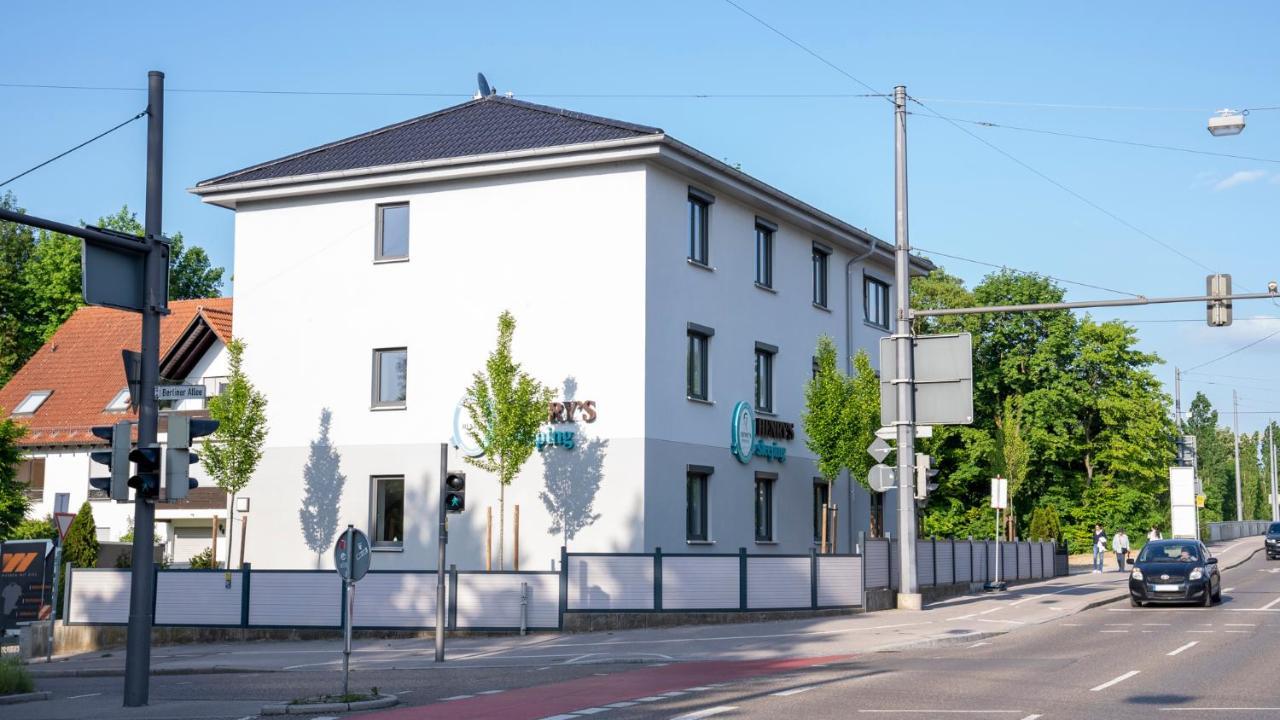 Henrys Sleeping Am Augsburger Eiskanal Dış mekan fotoğraf