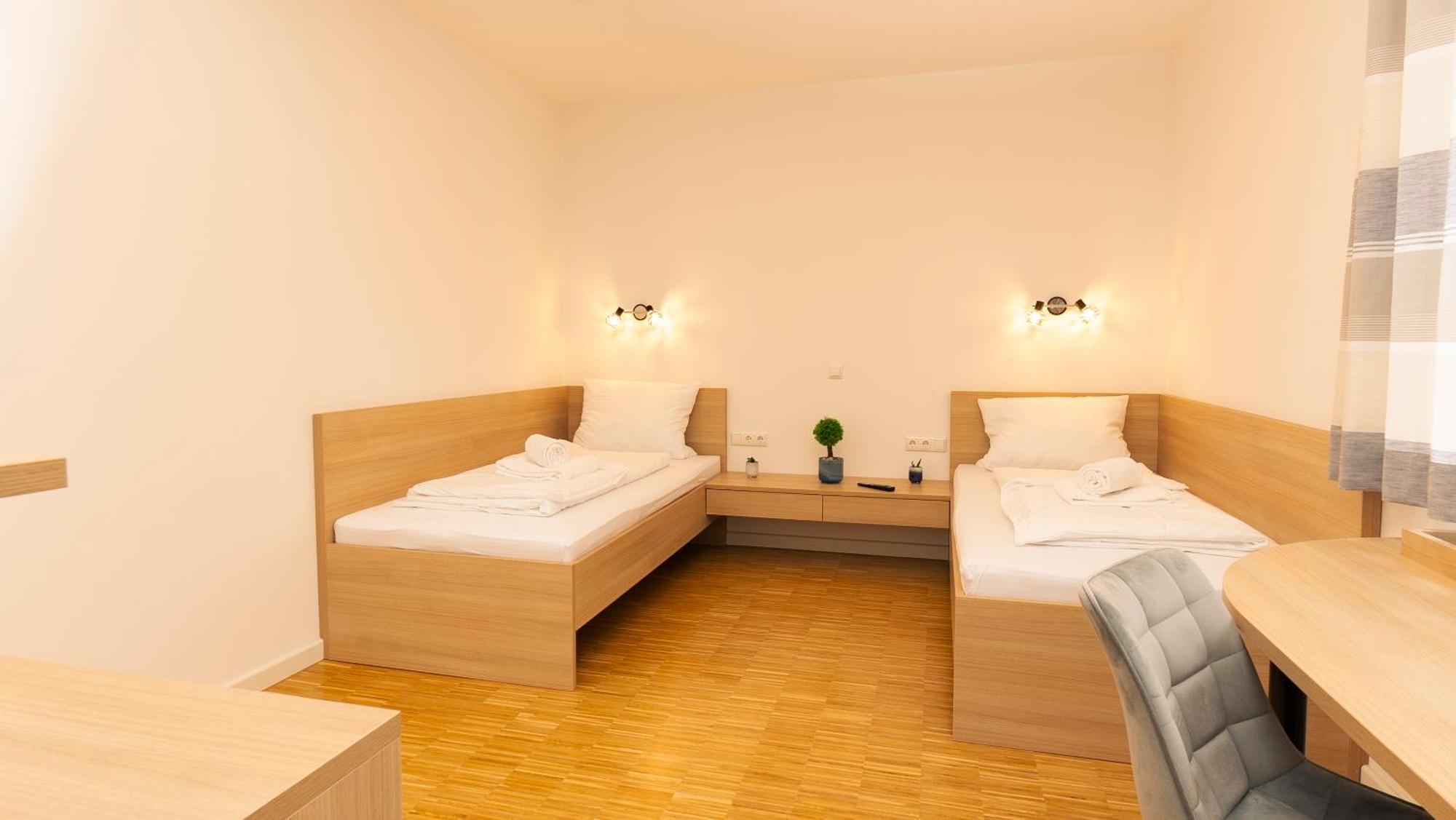 Henrys Sleeping Am Augsburger Eiskanal Dış mekan fotoğraf